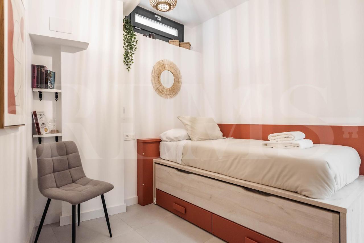 Intimate And Quiet Apartment - Center Малага Екстериор снимка