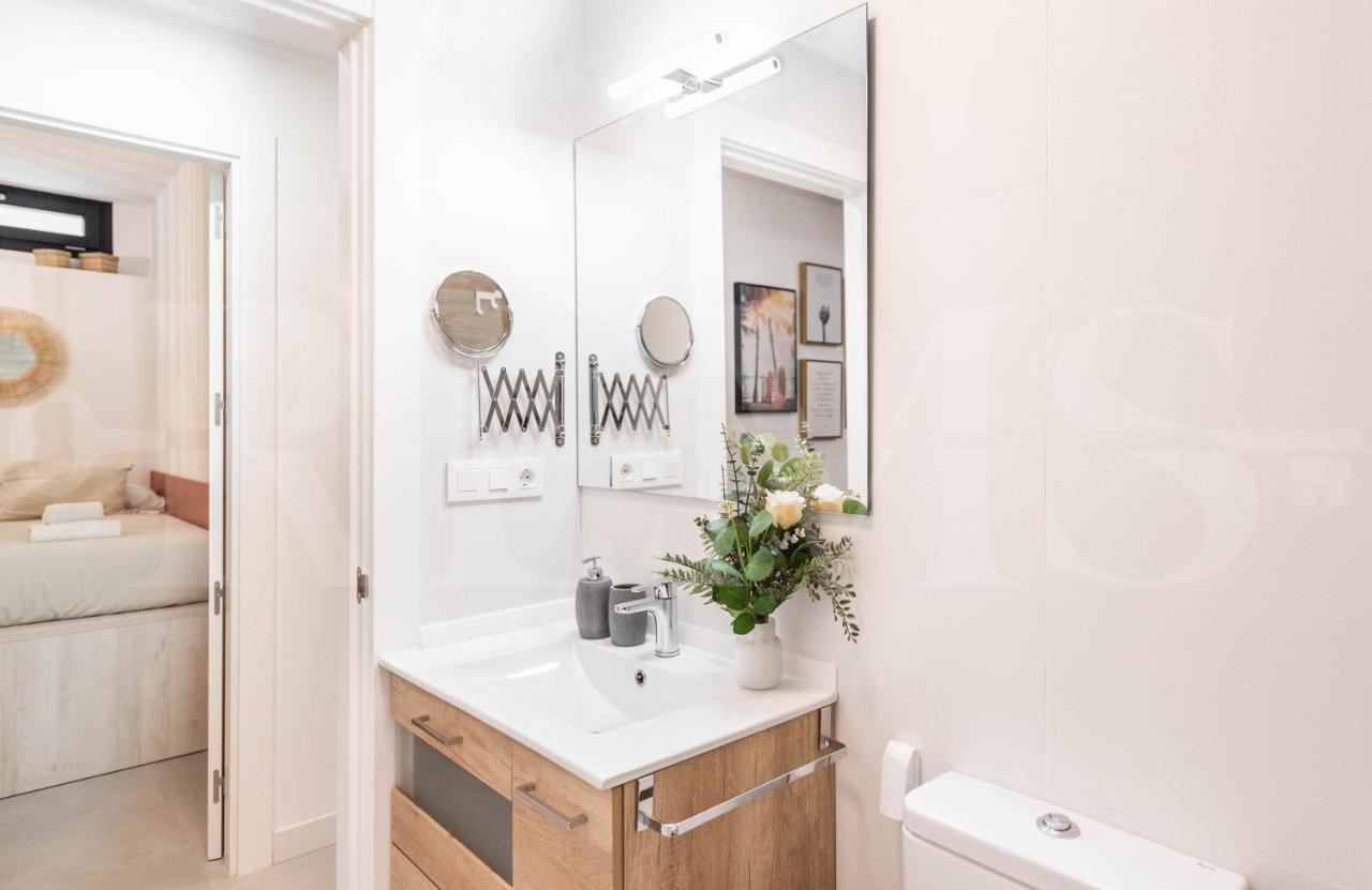 Intimate And Quiet Apartment - Center Малага Екстериор снимка